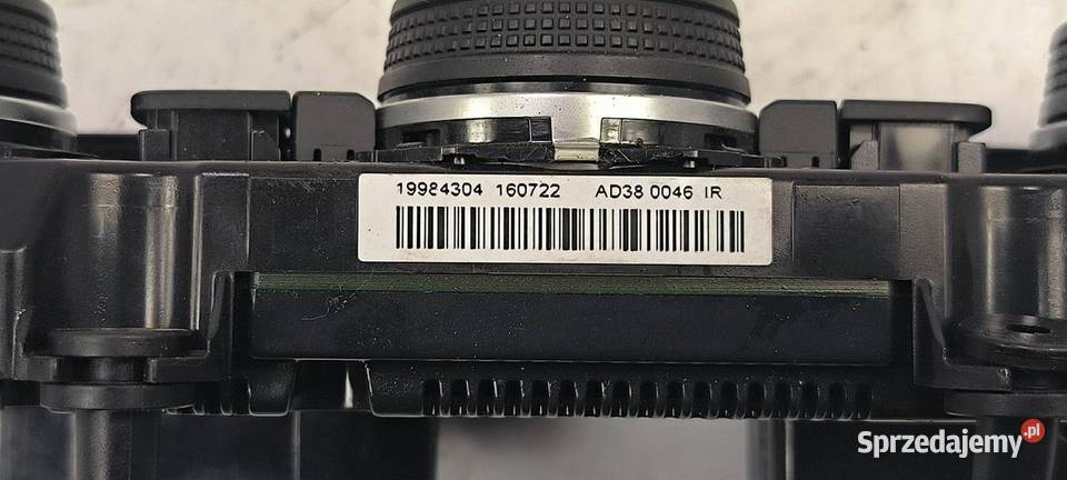 PANEL KLIMATYZACJI VOLKSWAGEN GOLF VII osobowe Lipno sprzedam