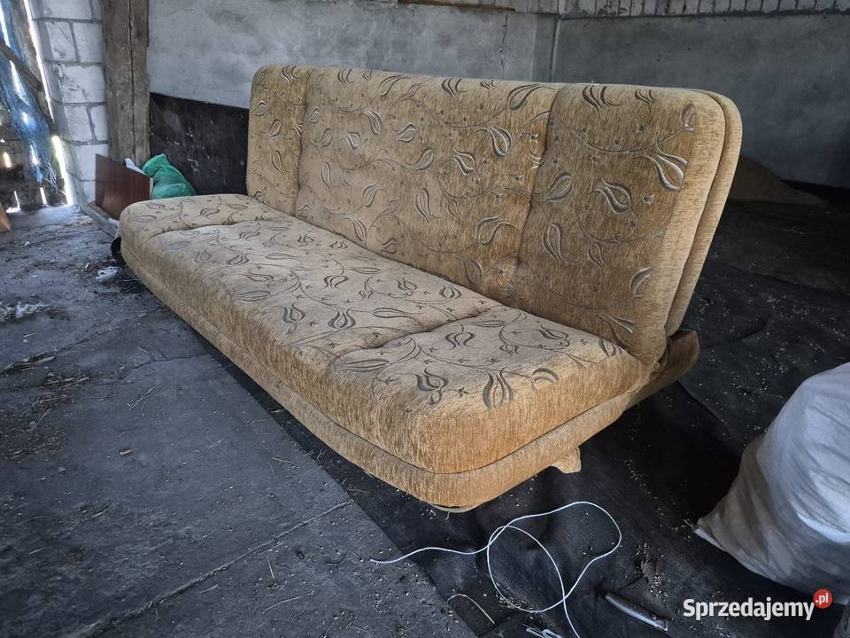 Sprzedam dwie wersalki w stanie Wiskitki