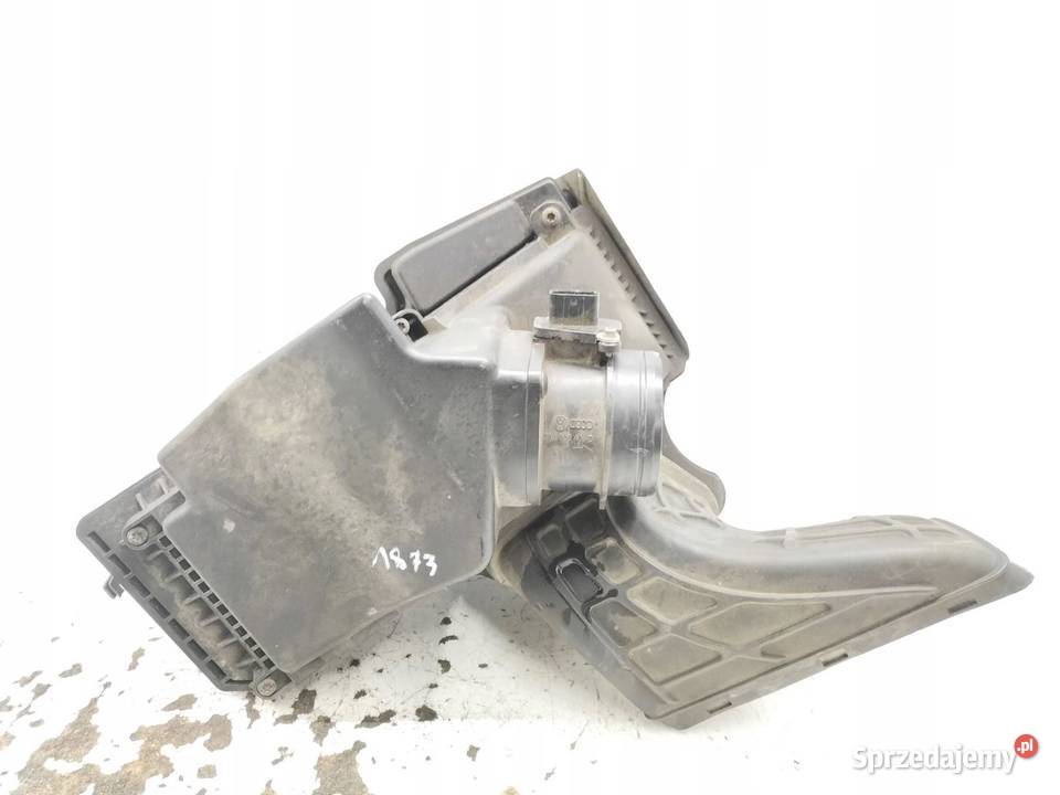 OBUDOWA FILTRA POWIETRZA 8K0133835BK 18 TFSI Rok produkcji 2011 sprzedam