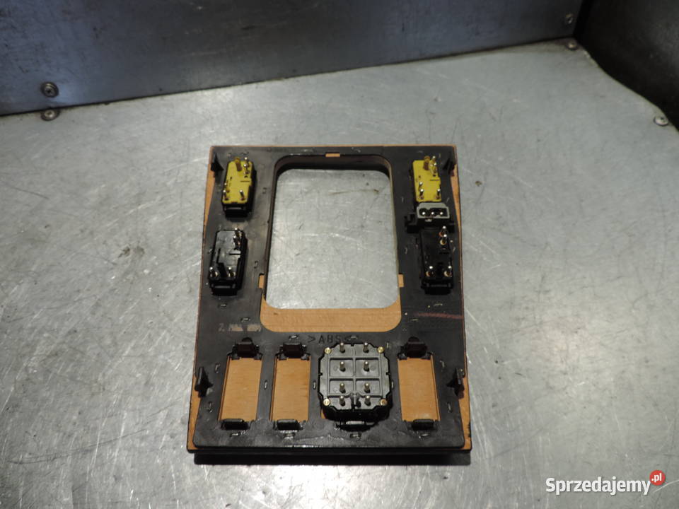 MERCEDES W202 PANEL PODNOSZENIA SZYB Nowy Sącz