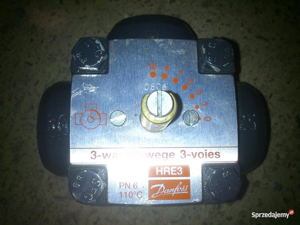 Zawory trój drogowe z siłownikiem Hydraulika i armatura