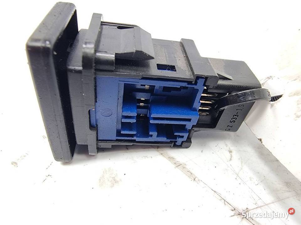 PRZYCISK TOYOTA AURIS II 15B533 osobowe Lipno