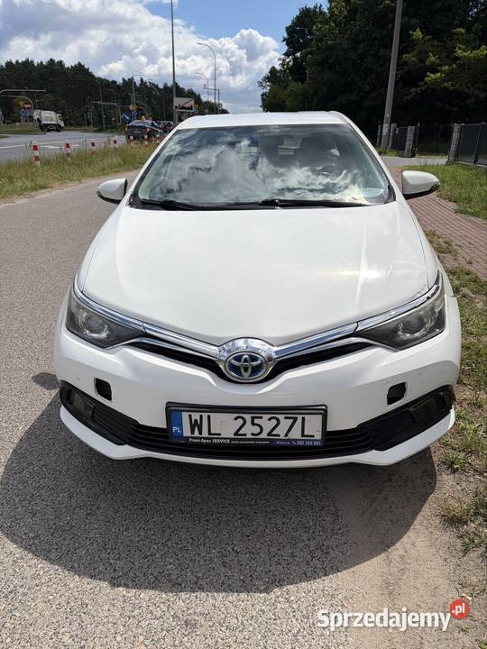Toyota Auris hybryda Warszawa