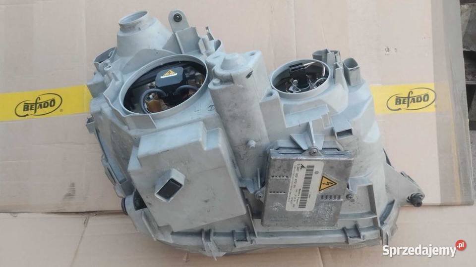 Lampa Przod Xenon W203 CKlasa Mercedes 0004r osobowe