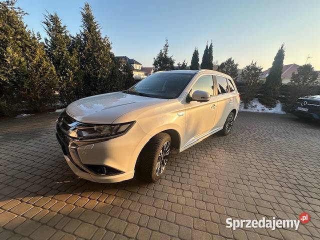 Mitsubishi Outlander Pług In Full Bezwypadkowy 2 nieuszkodzony