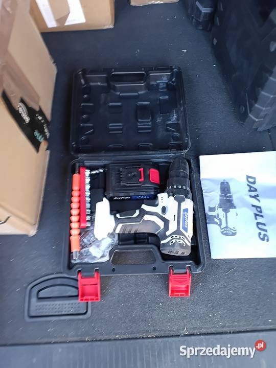 Nowe wkrętarki akumulatorowe Wiertarki i wkrętarki Koszalin