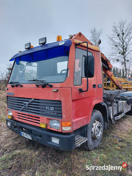 Volvo FL12 z hds z żurawiem podnośnik diesel Rejowiec Fabryczny