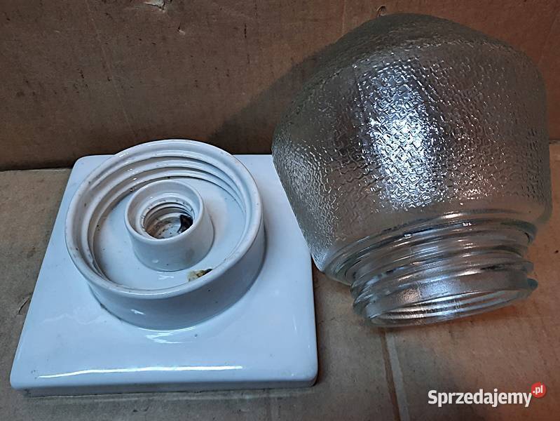 Lampa z oprawą porcelanową naścienna E 27 z lat Antyki, Sztuka, Kolekcje Ostrów Wielkopolski