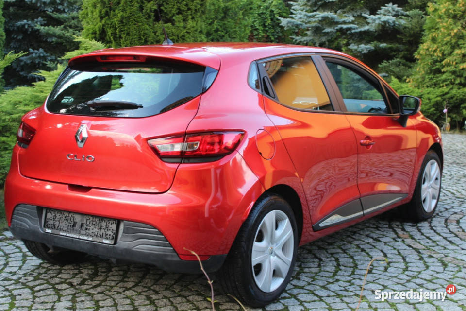 Renault Clio 16V 75 Przebieg 135 Navi Opłacony bordowy Lubań