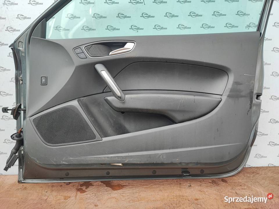 AUDI A1 I 8X Drzwi prawy przód 120 mikronów osobowe Karoseria świętokrzyskie Kielce
