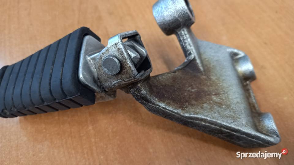 Yamaha v 1200 przedni podnóżek prawy stopka Podnóżki i stopki Skorzeszyce