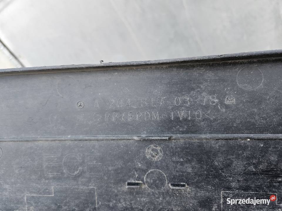MERCEDES W204 RAMKA PODSTAWA TABLICY REJ Międzychód sprzedam