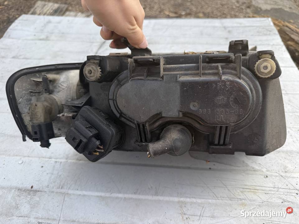 Lampa kierunkowskaz przód lewa Audi A3 8L Ostrów Wielkopolski sprzedam