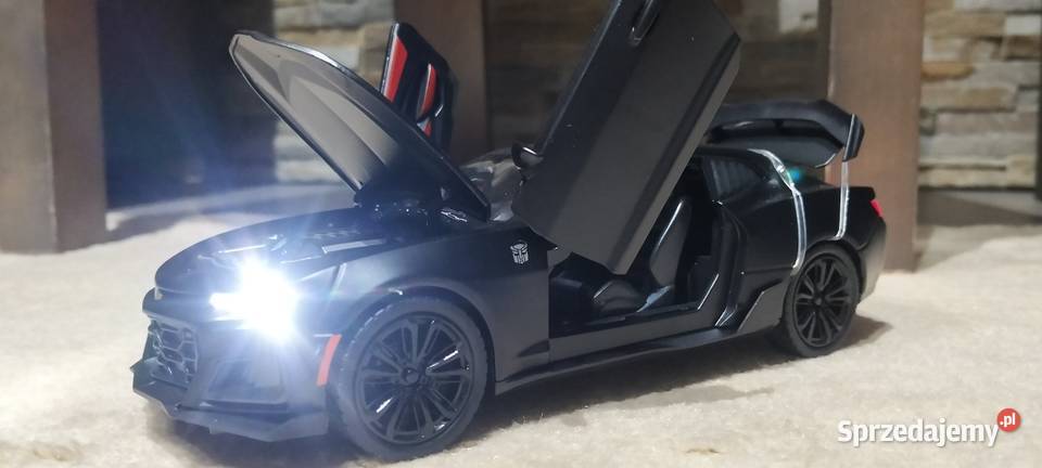 Chevrolet Camaro Transformers SS w skali 124 Kutno