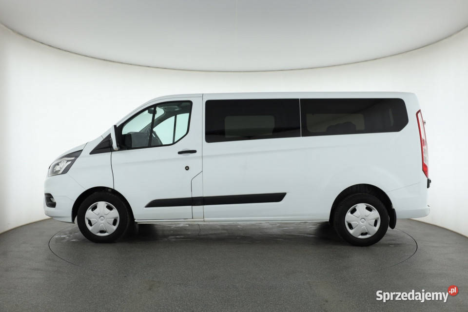 Ford Transit Custom 20 EcoBlue manualna