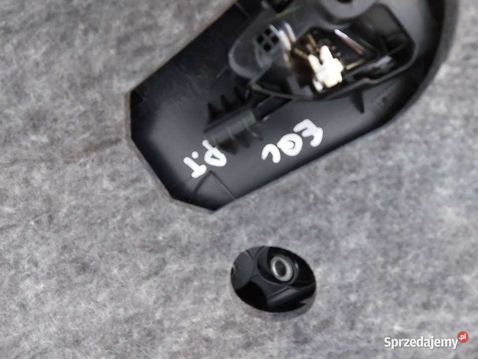 Mercedes EQC 400 W293 TAPICERKA BOCZEK DRZWI