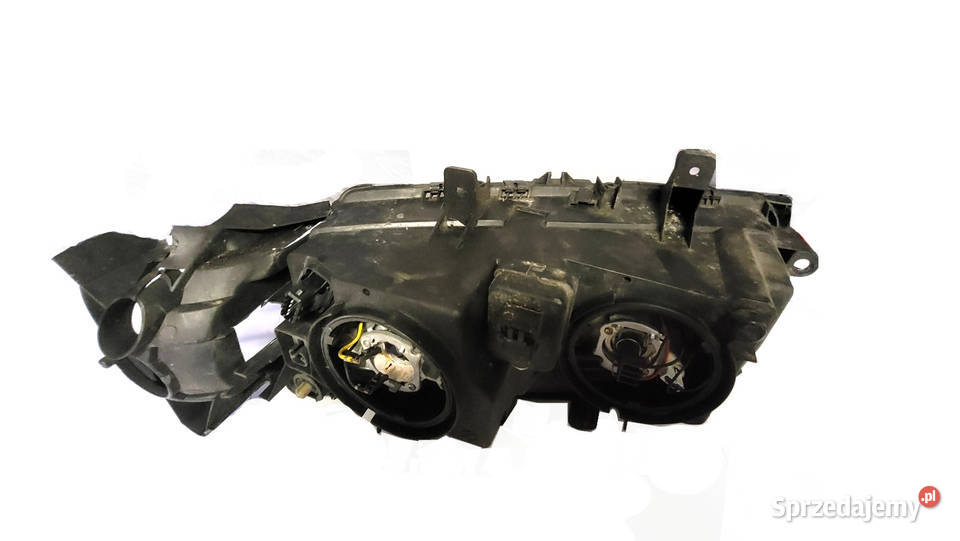 PRZEDNIA PRAWA LAMPA REFLEKTOR VOLVO S80 9804 osobowe Ruda Śląska
