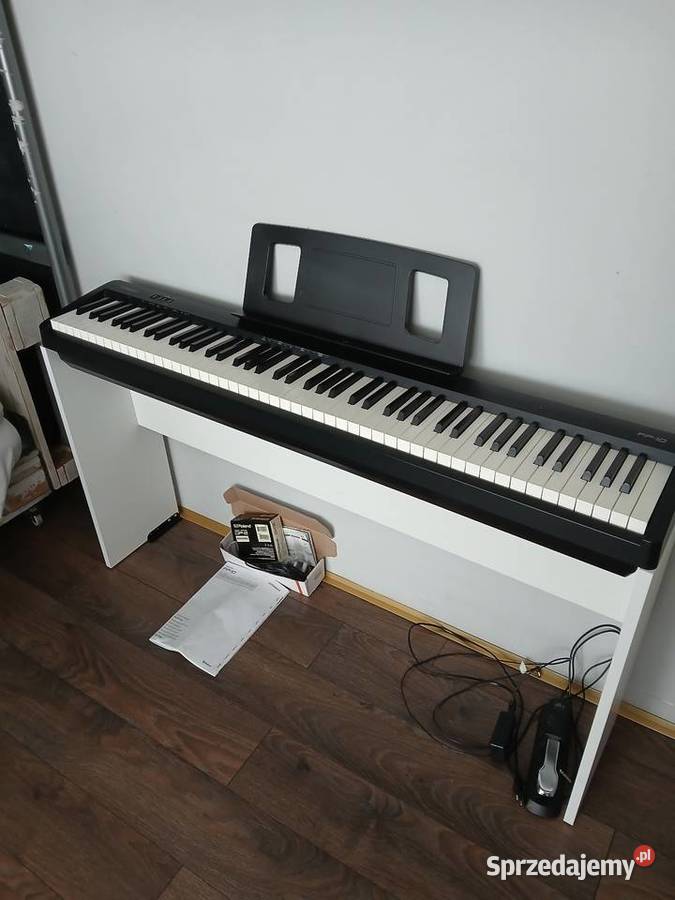 Pianino Roland Instrumenty klawiszowe i MIDI świętokrzyskie Bronina