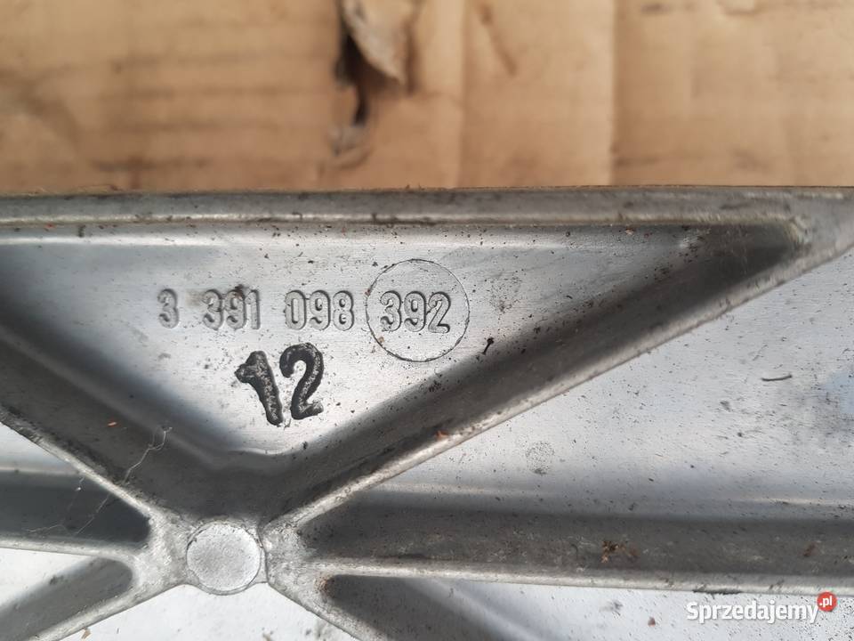 Bmw 7 e38 silnik wycieraczek przód 0390 241 435 Kłodzko