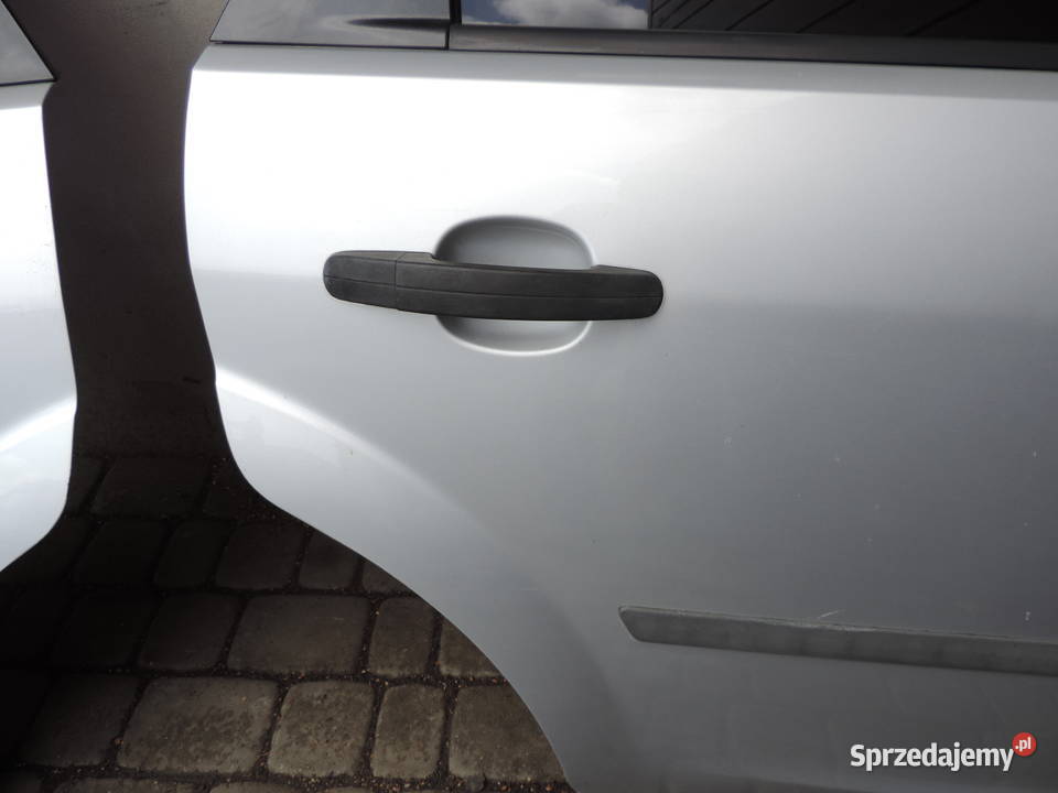 FORD FOCUS MK2 HB 5D DRZWI PRAWY TYŁ KOLOR O3 osobowe Drzwi małopolskie
