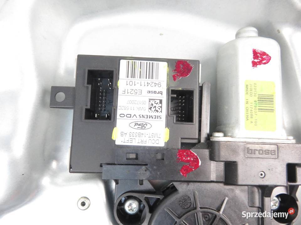 PODNOŚNIK SZYBY LEWY PRZEDNI FORD C I DM2