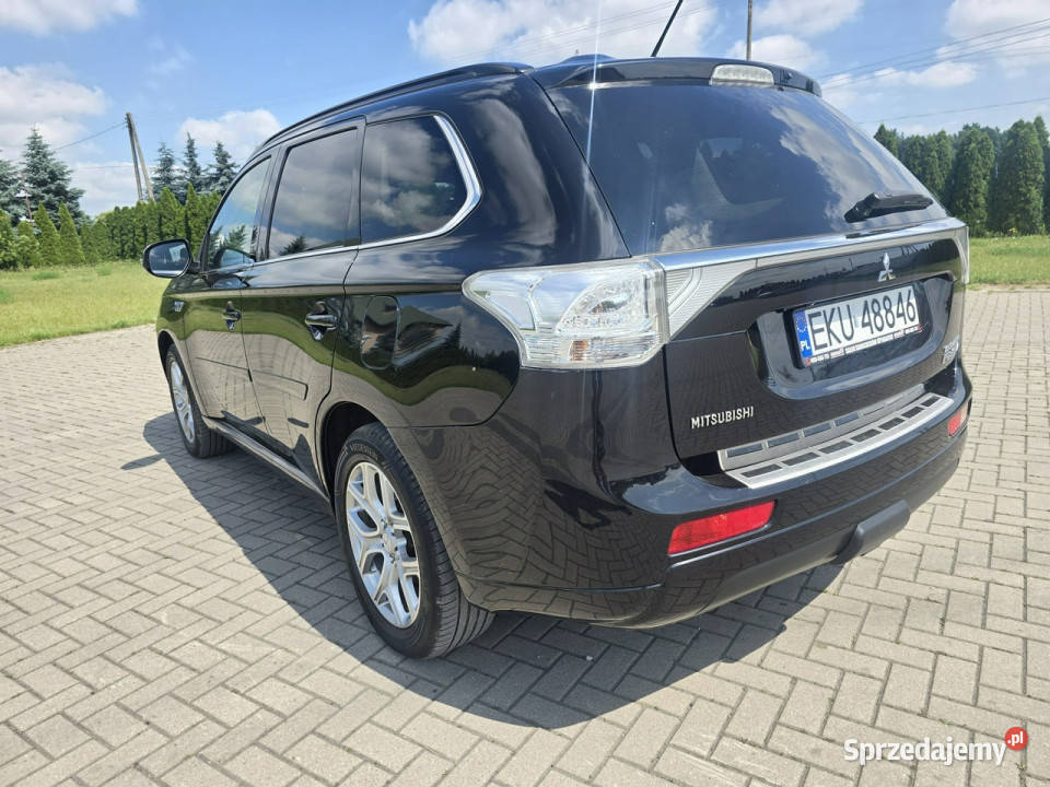 Mitsubishi Outlander 20PlugIN Hybrid Kutno