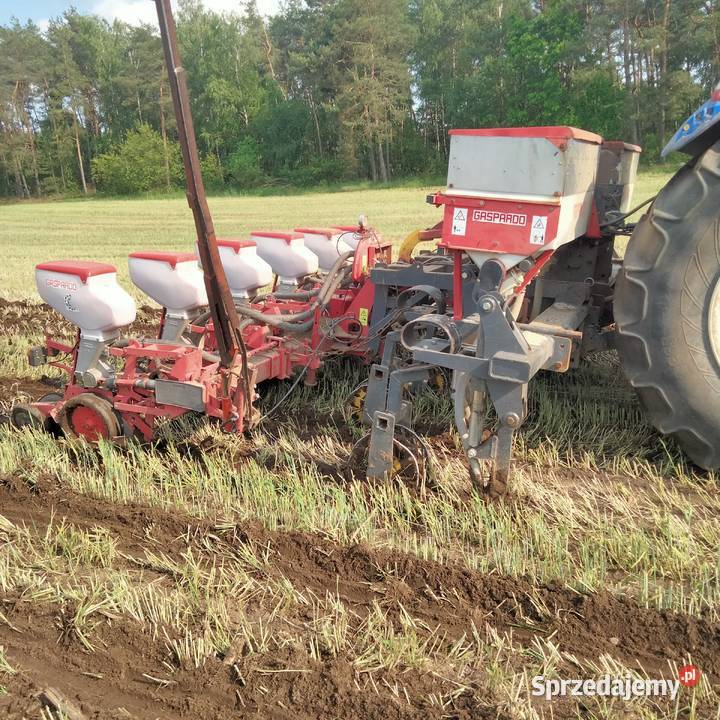 Agregat do uprawy pasowej strip till kujawsko-pomorskie Janiszewo