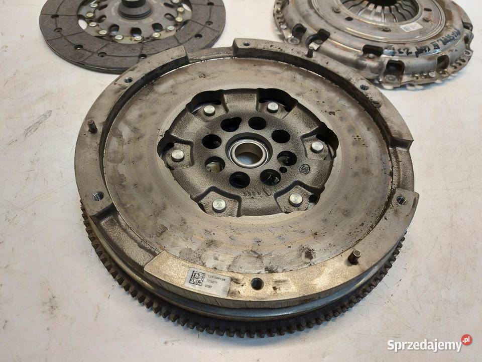 Renault Master III LIFT sprzęgło koło dwumasowe Sprzęgła i elementy