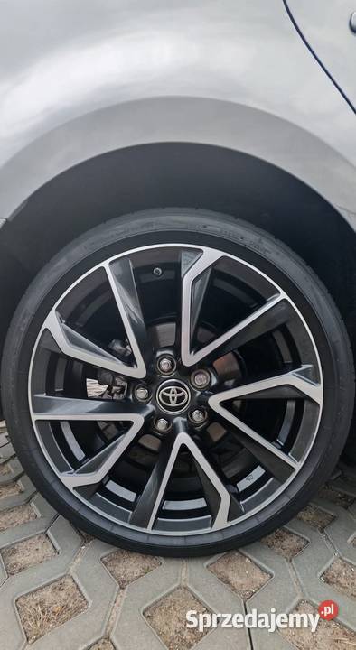 Sprzedam Toyota Corolla e21 hybryda Toruń