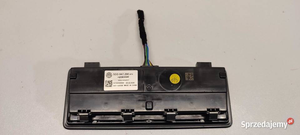 VW TAYRON LAMPKA PODSUFITKI 5DD947290