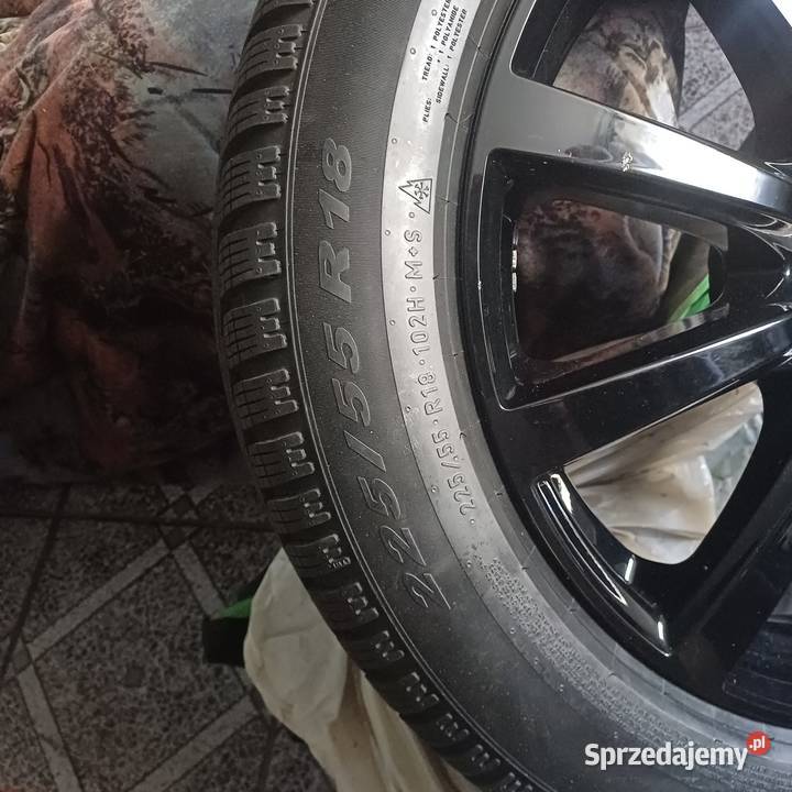 Kola BMW X1U11z oponami zimowymi pirelli kujawsko-pomorskie Ciechocinek