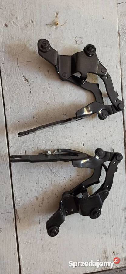 Zawiasy maski BMW E90