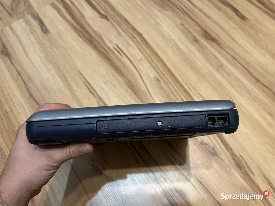 Zabytkowy laptop HP OmniBook XE3 Brzana