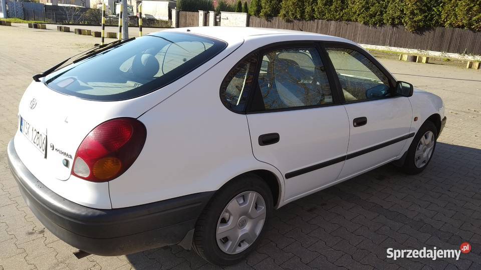Toyota Corolla E11 1998 r 14 Liftback LPG salon Radom