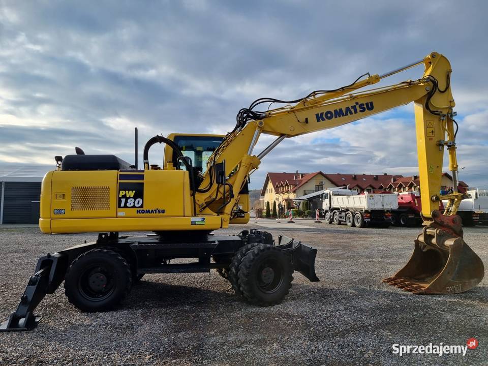 Komatsu PW180 Koparka Kołowa Osprzęt Zadbana Rok produkcji 2014 Daleszyce