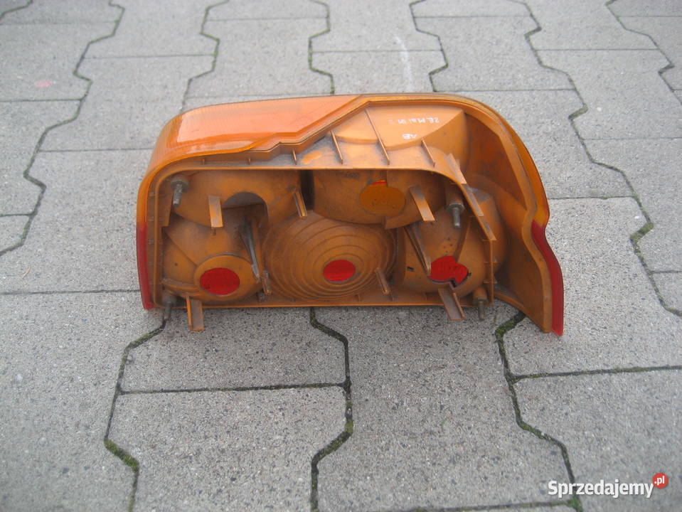 ford escort 9092r lampa tyl lewa prawa Części samochodowe Rakoniewice