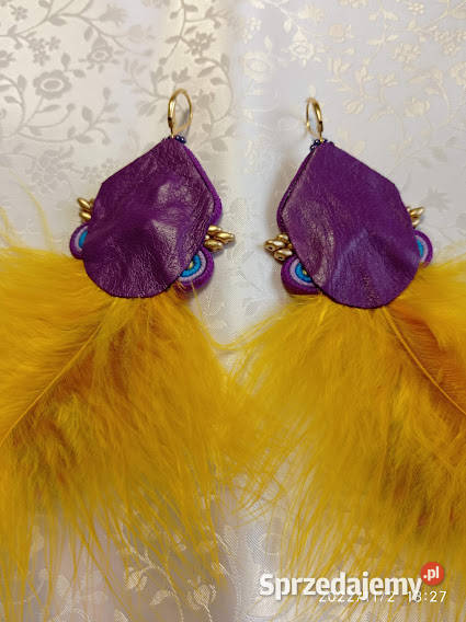 KOLCZYKI Z PIÓRAMI żółtofioletowe SUTASZ Warszawa