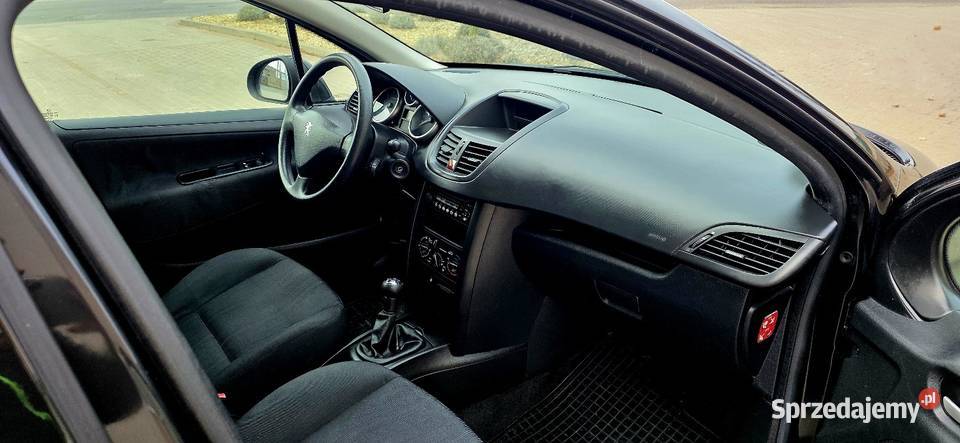Sprzedam Peugeot 207 14 8v Benzyna Stary silnik benzyna Pleszew