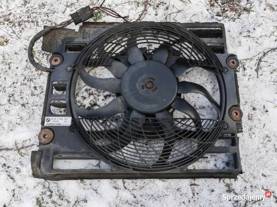 Wentylator chłodnicy BMW E39 4 piny Żory