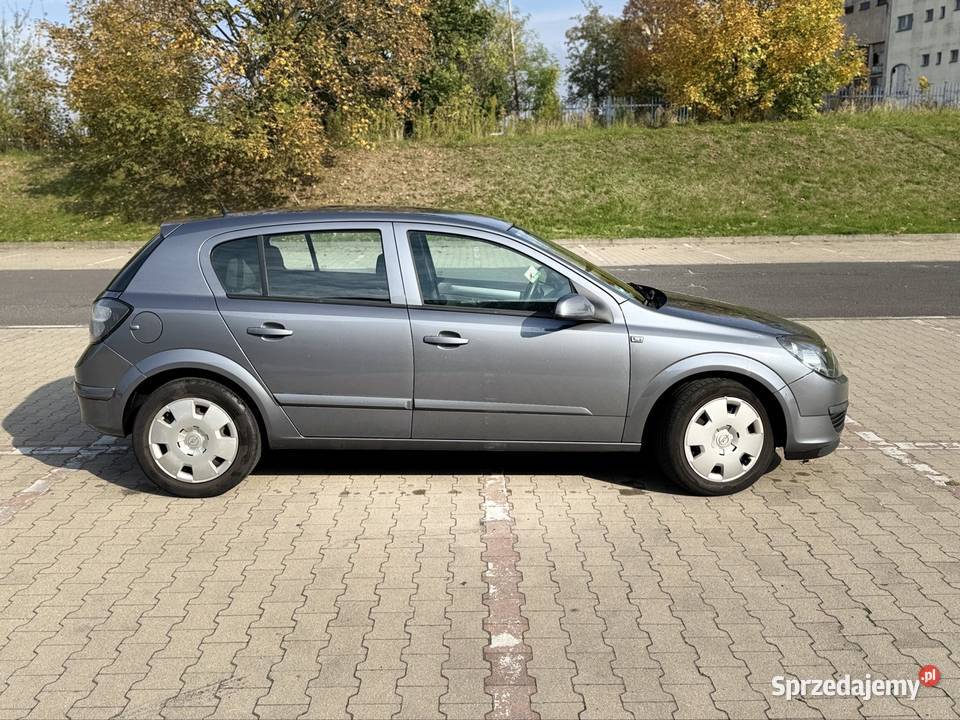 Opel Astra H 16b Jelenia Góra