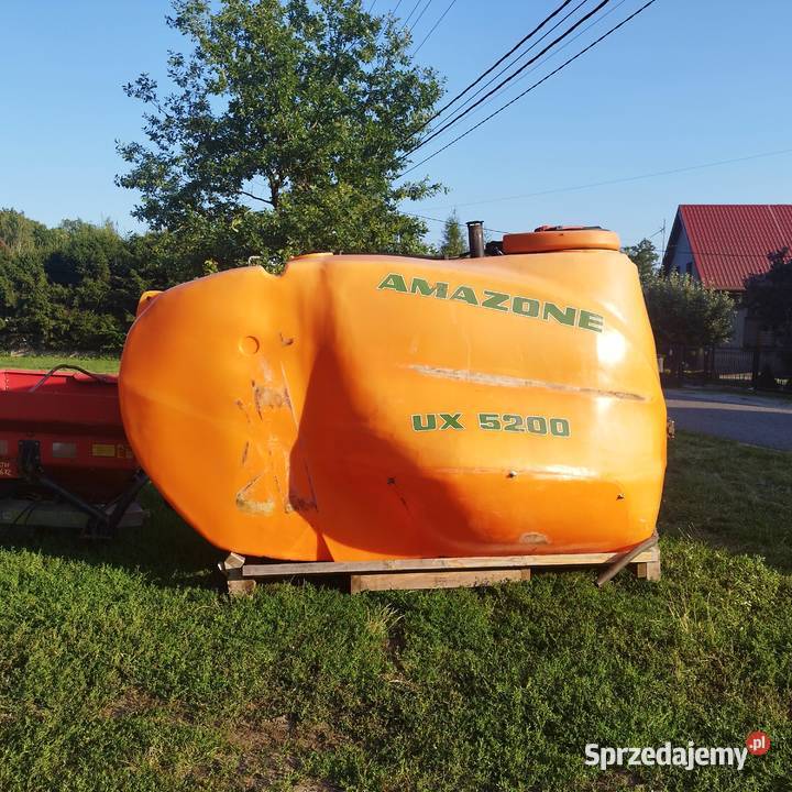 Zbiorniki do opryskiwacza Amazone UX 5200 Zaczepiane łódzkie Łowicz