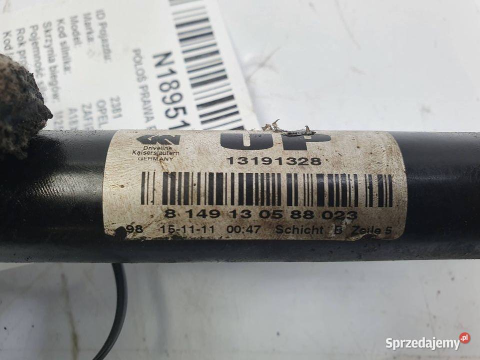 PÓŁOŚ PRAWA PRZÓD OPEL ZAFIRA B 13191328 Lipno