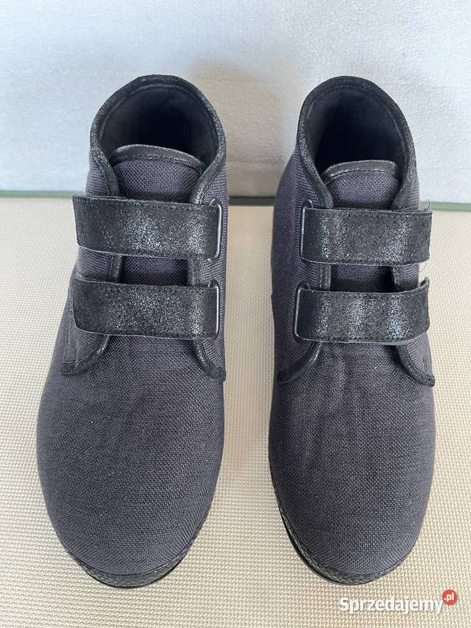 Buty ortopedyczne zdrowotna wkładka