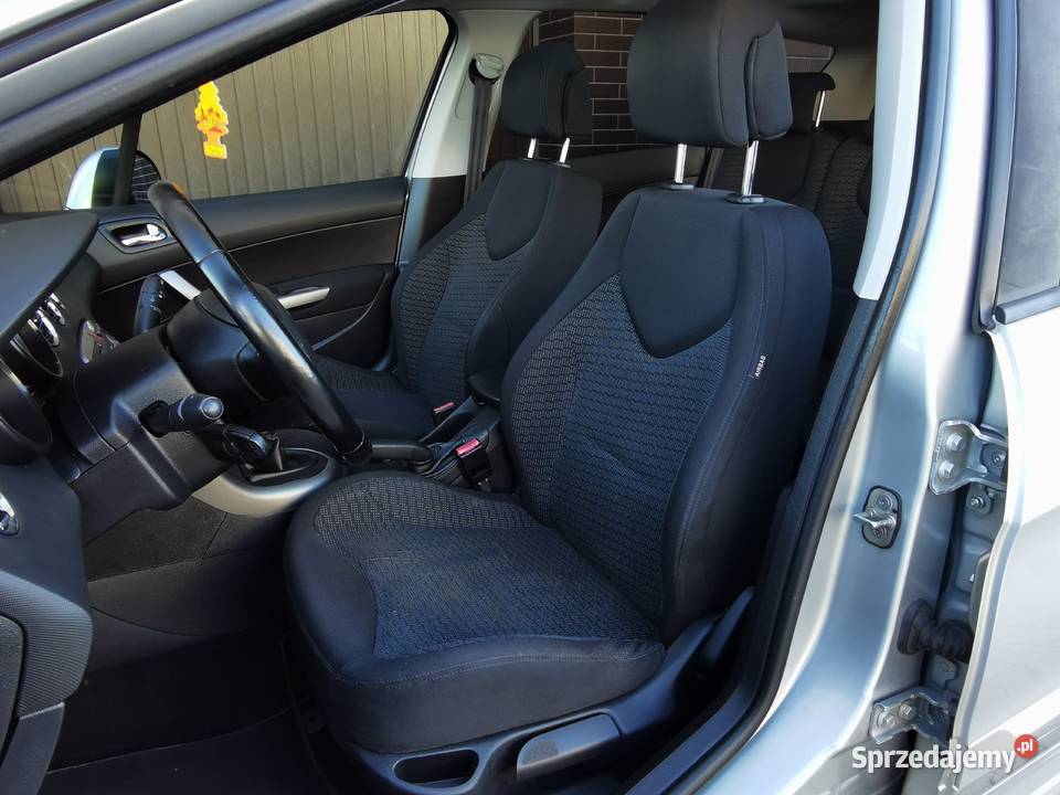 Peugeot 308 SW 7 osób PANORAMA DACHPDCnowe