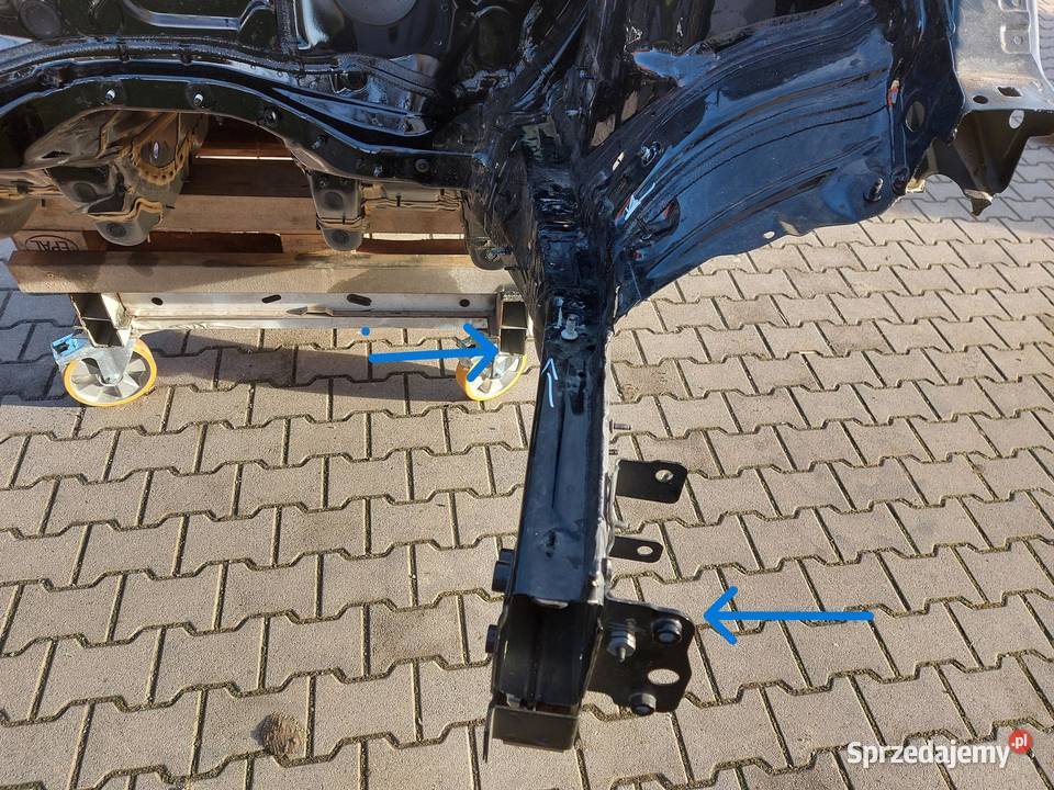 Mercedes EQA GLA W247 250 W243 PODŁUŹNICA