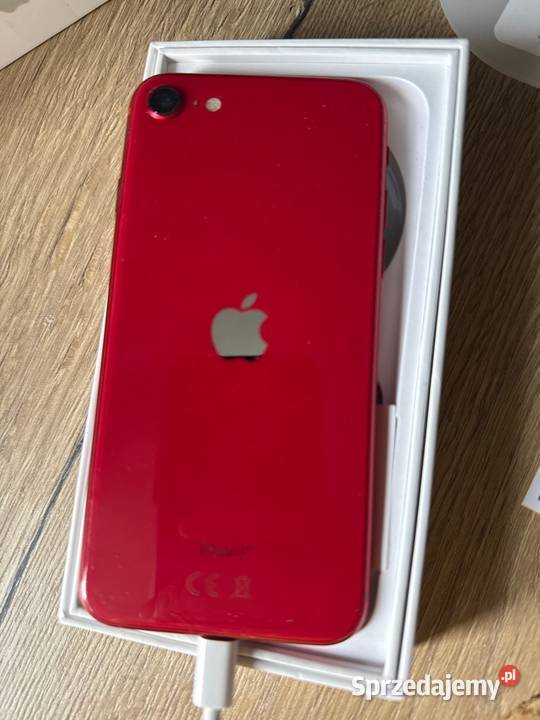 IPhone SE 2020 product red