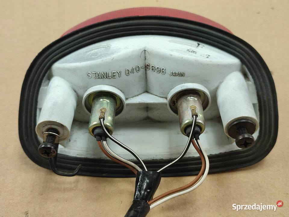 LAMPA TYLNA HONDA CB600 HORNET PC36 19982002 osobowe