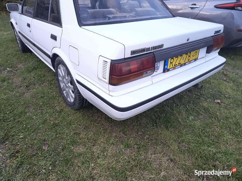 Nissan Bluebird 20 B automat benzyna Zabratówka