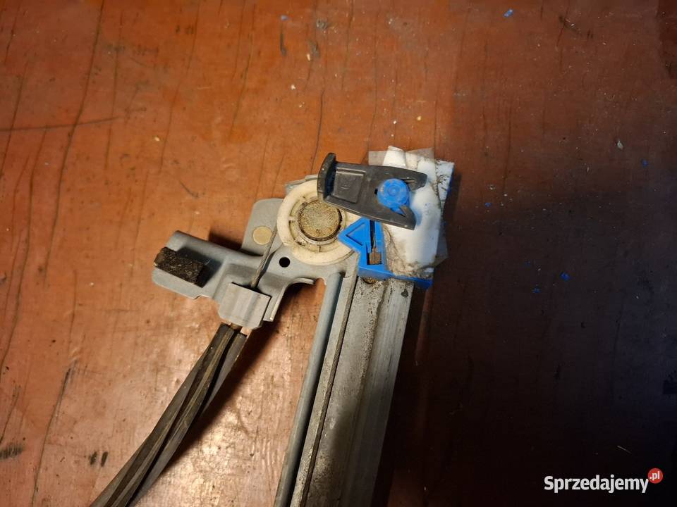 Podnośnik mechanizm podnoszenia szyby prawy Przyborów