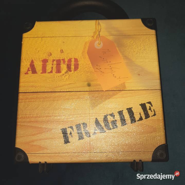 Pudełko z rączką na kasety magnetofonowe Wrocław